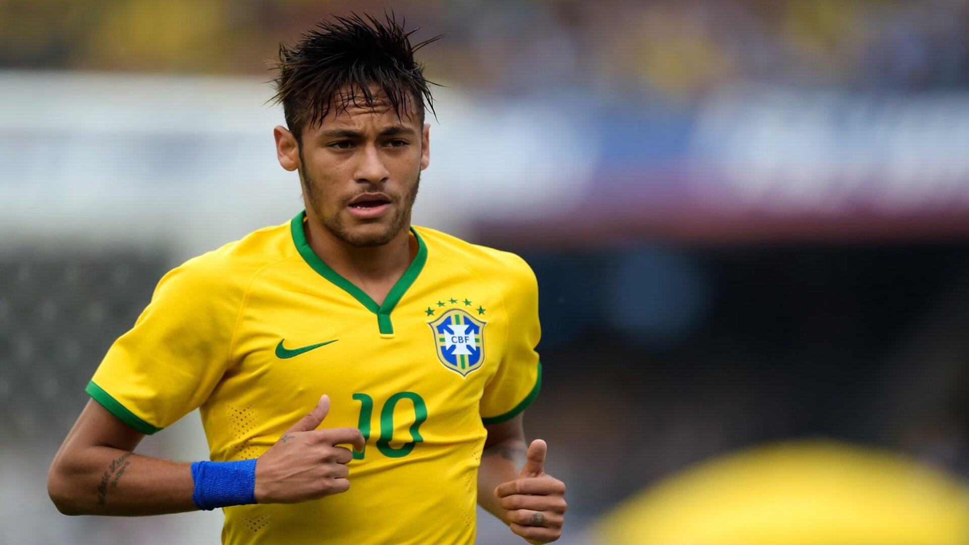 《英雄联盟“世界预选”火热开启,全国期待!》